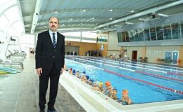 Konya Büyükşehir’in 20 İlçede 15 Bin Öğrenciye Yüzme Öğretiyor