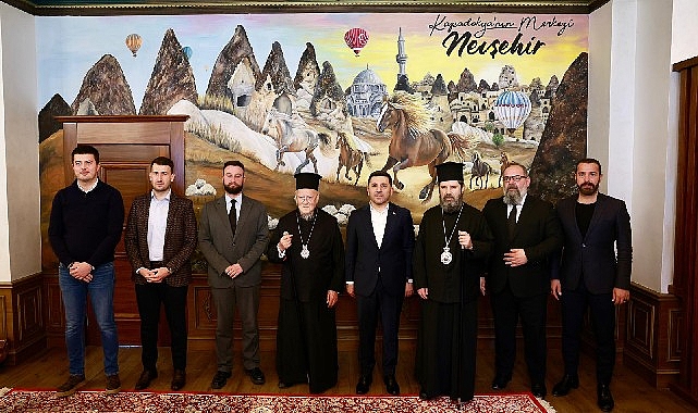 Yeni Projeler Neden Duyulmuyor? Şarkı ve Kitap Tanıtımında Basın Rolü Öne Çıkıyor