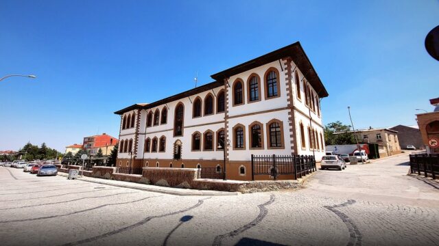 Kırşehir Belediyesi Bir Projeyi Daha Tamamladı