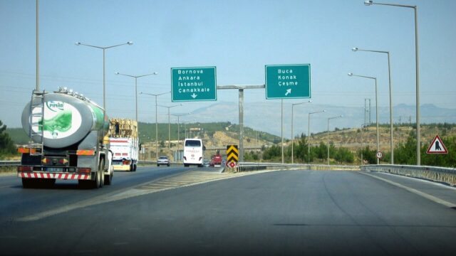 Kırşehir hastane güzergâhında çalışma var, ulaşım hız kesmiyor!