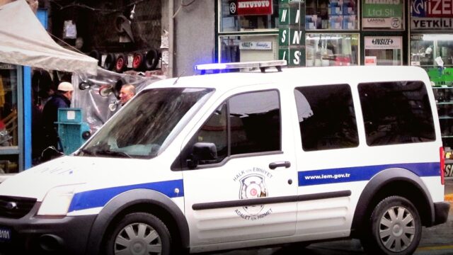 Kırşehir merkezli 7 ilde sahte araç kiralama sitesi operasyonu: 5 gözaltı