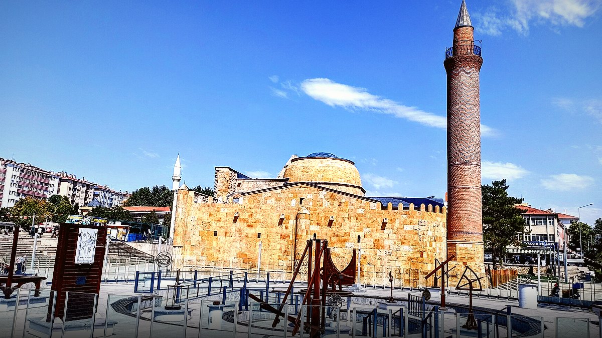 Kırşehir’de Ahilik Haftası Coşkusu Devam Ediyor: Bugün Hangi Etkinlikler Var?
