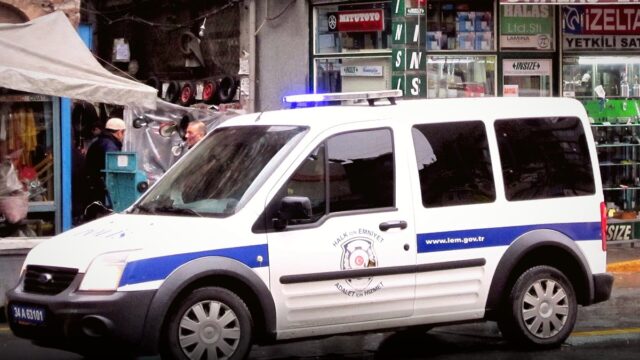 Kırşehir'de kaçak 11 bin 464 ürün ile çay, tütün ve sigara yakalandı
