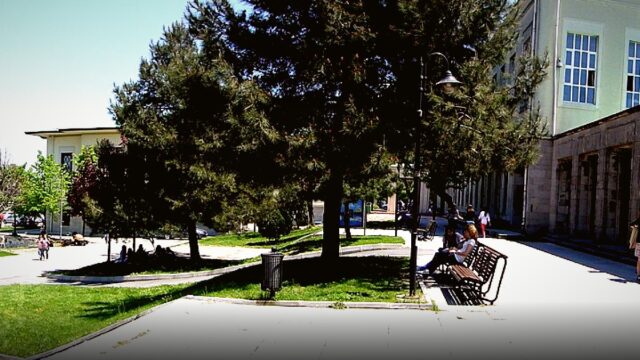 Kırşehir’de Öğrenciler İçin İngilizce Konuşma Kulüpleri Başlıyor