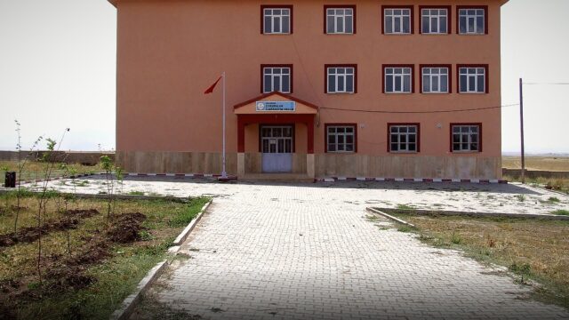 Kırşehir’de YKS Adaylarına Deneme Sınavı Fırsatı