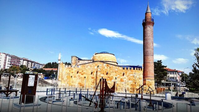 KIRŞEHİR’İN DEĞERLERİ DİYANET TV EKRANLARINDA